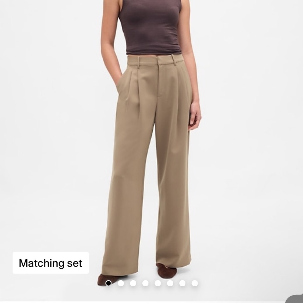 Women’s Beachwood Beige GAP Easy Trousers - Picture 2 of 5